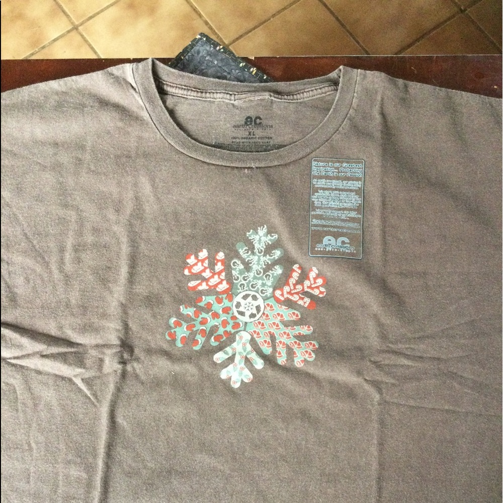 Earth Creations Men’s XL LS T Shirt